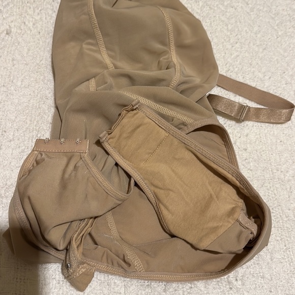 Shapewear - Picture 6 of 8